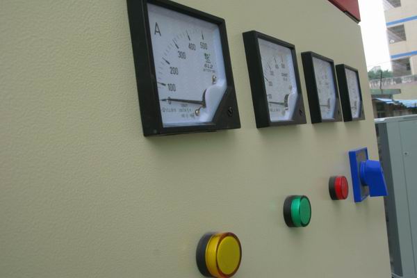 兵团四十九团配电柜-3683讲讲配电柜注意事项